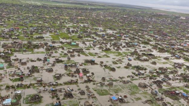 飓风“伊代”肆虐非洲南部，莫桑比克总统：或致千人死亡